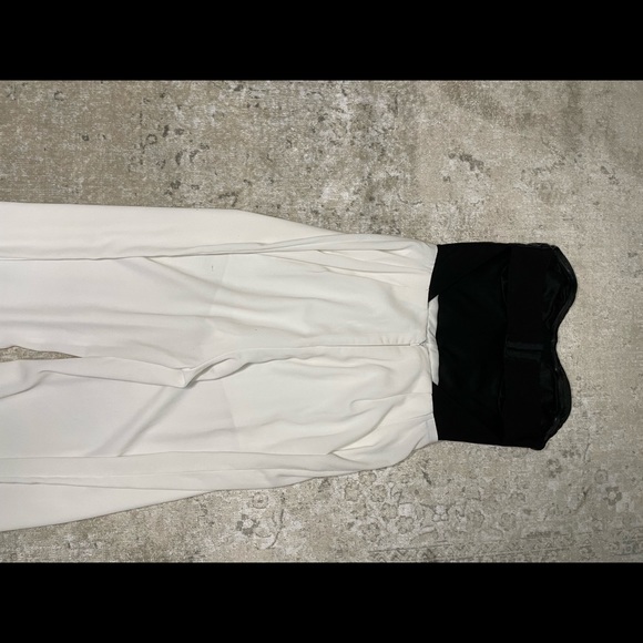 Black leather corset jumpsuit - Picture 5 of 8